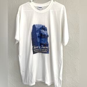 MLK MARTIN LUTHER KING MEMORIAL WASHINGTON DC GRAPHIC TEE SHIRT SIZE LARGE
